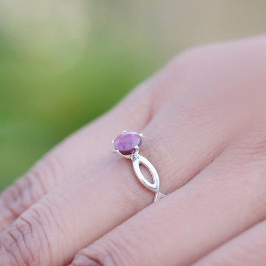 925 Sterling Silver Ruby Ring – Elegant and Stylish Gemstone Jewelry for Women