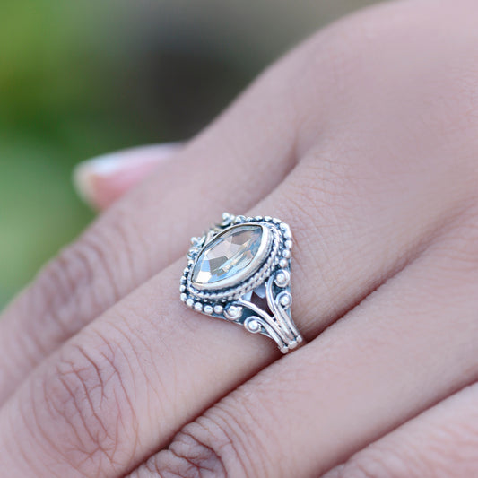 925 Silver Blue Topaz Sterling Silver Ring - Dazzling Gemstone, Elegant Design, Perfect for Special Occasions or Daily Wear