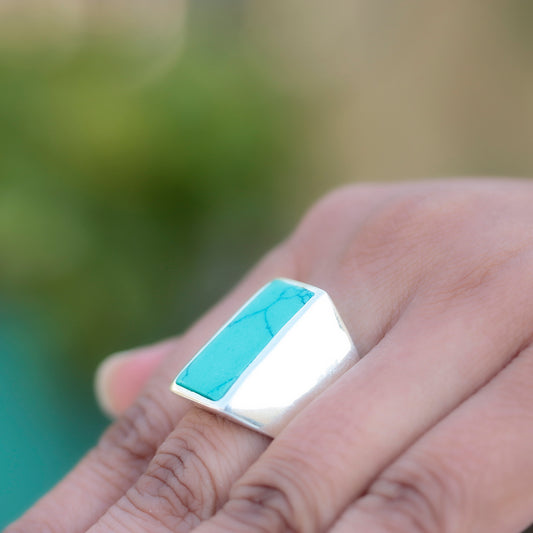 925 Handcrafted Sterling Silver Ring with Turquoise Gemstone - Elegant Statement Jewelry for Men