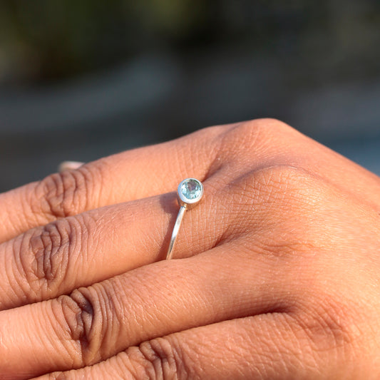 925 Sterling Silver Blue Topaz Ring - Elegant Gemstone Jewelry for Women