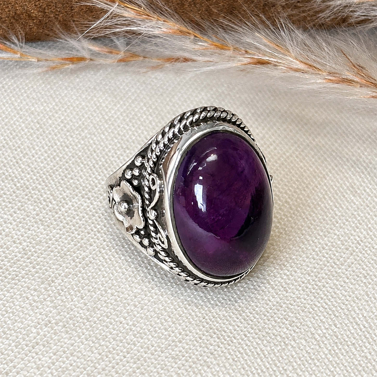 Rajsi - Amethyst Silver Ring