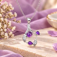 Vana – Amethyst Nature Pendant