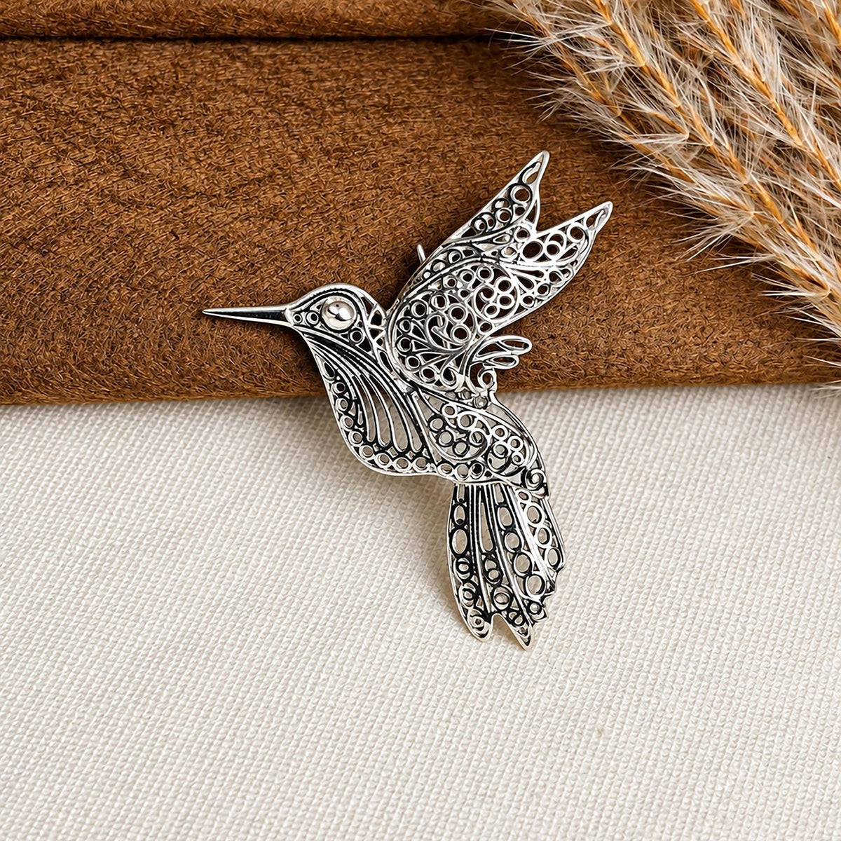 925 Silver Hummingbird Brooch Intricate Filigree Openwork Design with C-Clasp Locking Pin Closure