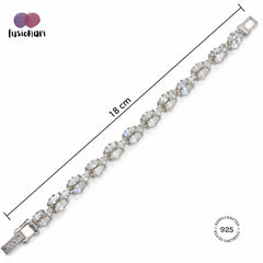 Muktavali - Moonstone Bracelet