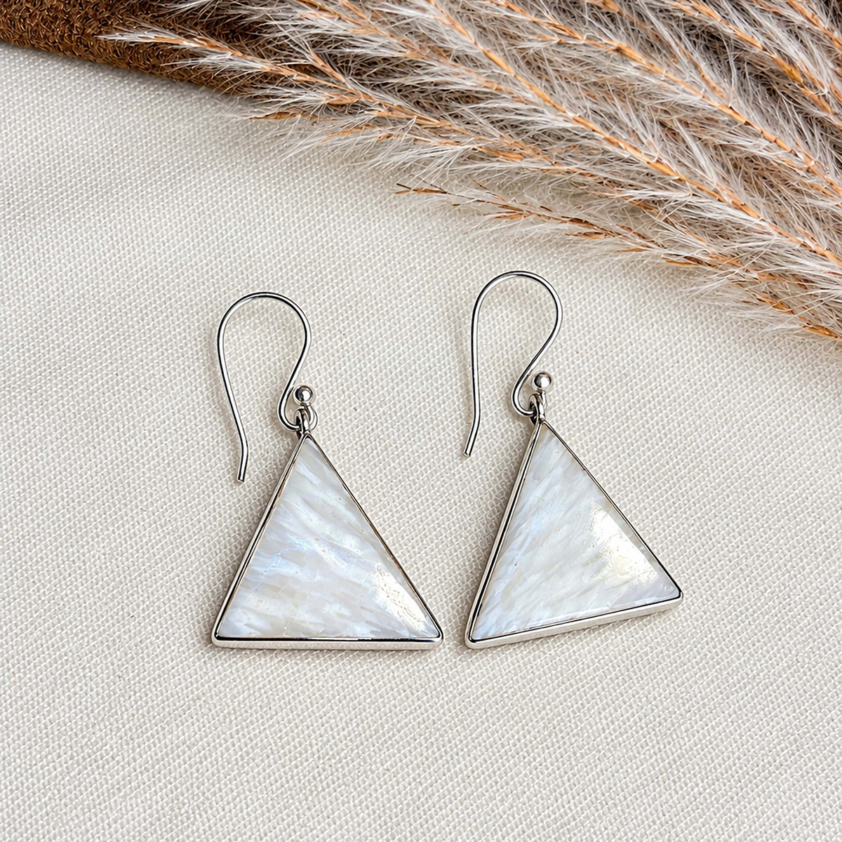 Trikonika - Scolecite Silver Drop Earrings