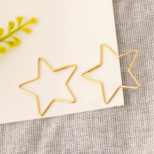Fusionari 925 Sterling Silver Gold Plated Earrings for Women | Handmade Minimalist Jewelry | Lightweight |Elegant Everyday Wear Gift |1.6 gm | Size 3x3 cm |  1 Pair