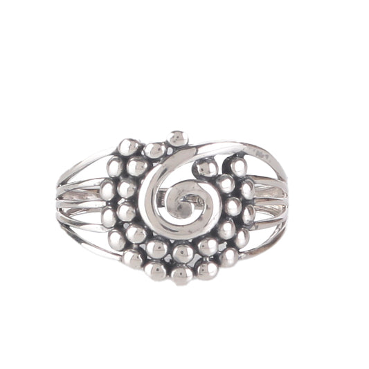 Fusionari 925 Sterling Silver Ring for Women | Handmade Minimalist Jewelry | Stylish Everyday Classic Design | One Piece