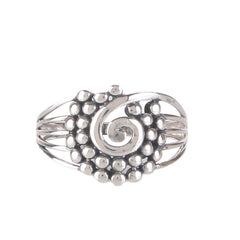 Fusionari 925 Sterling Silver Ring for Women | Handmade Minimalist Jewelry | Stylish Everyday Classic Design | One Piece