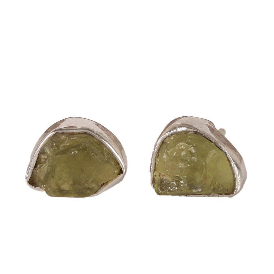 Fusionari 925 Silver Raw Peridot Stud Earrings | Handmade Natural Stone: Uncut Peridot Stone | Lightweight Women’s Jewelry