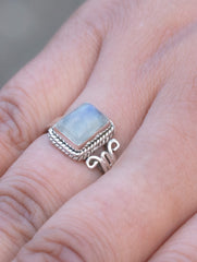 925 Sterling Silver Moonstone Ring for Women Handmade Gemstone Ring Adjustable Statement Jewelry Birthday Gift