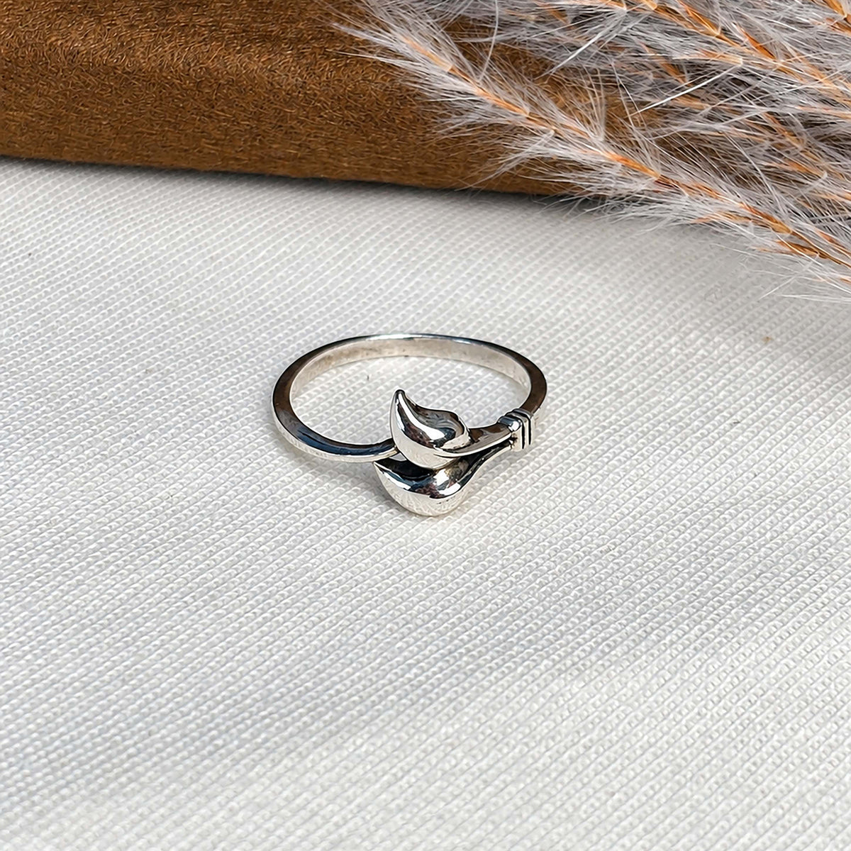 Lahari - Silver Ring