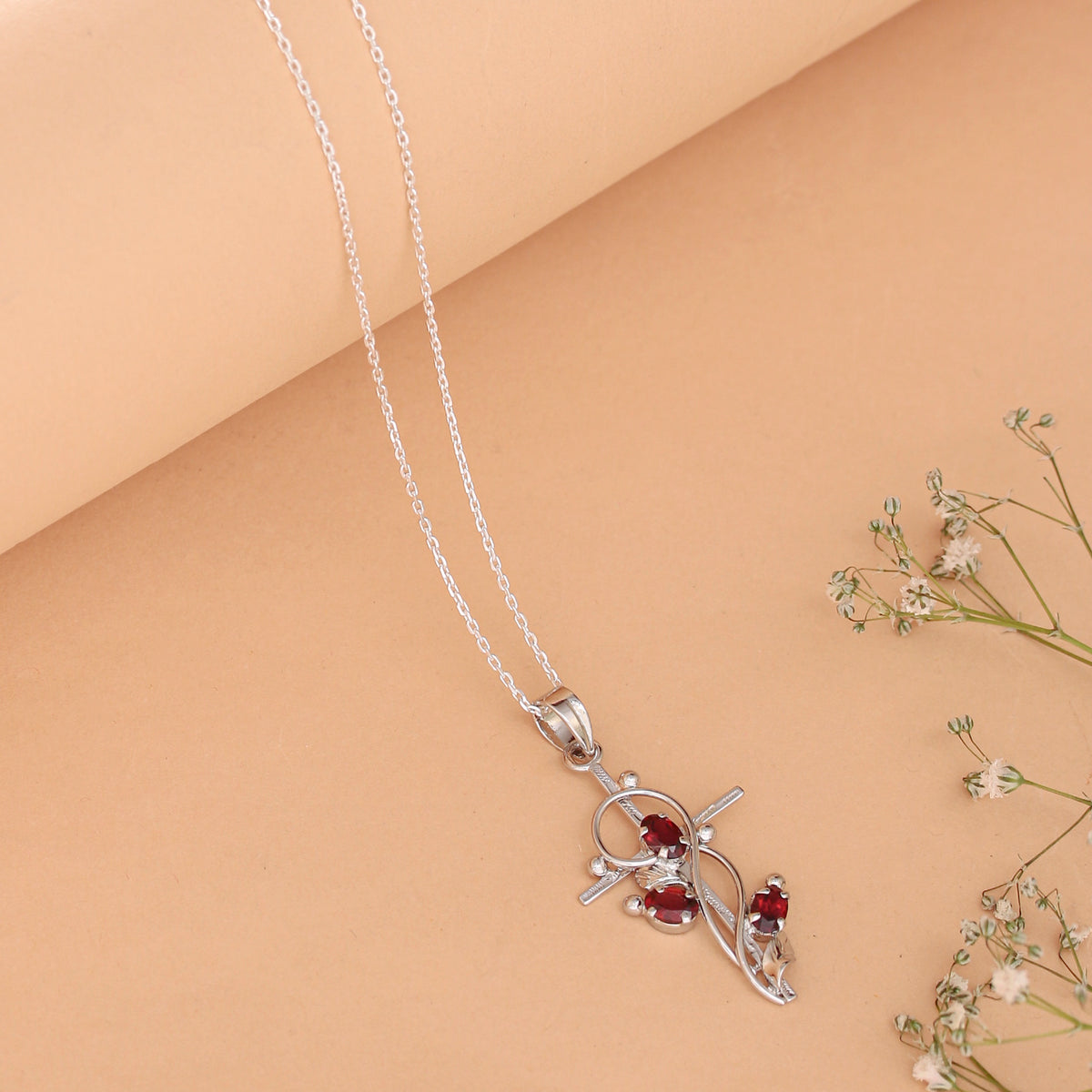 925 Sterling Silver Garnet Pendant Necklace for Women with 18" Chain | Handmade Minimalist Jewelry | Elegant Sparkling Design | Size 4.5x2.3 cm |