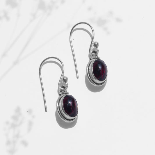 Fusionari 925 Sterling Silver Earrings with Garnet | Handmade Minimalist Jewelry | Elegant Timeless Design | Size 2.5x8 cm | One Pair