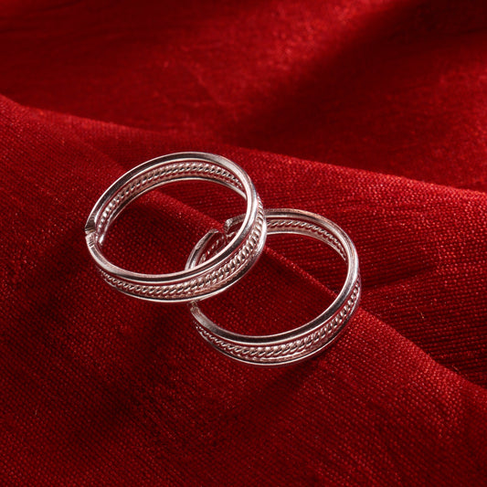 Fusionari 925 Sterling Silver Adjustable Toe Ring for Women | Handmade Minimalist Jewelry | White Silver Finish | Size 1.7 cm | One Pair