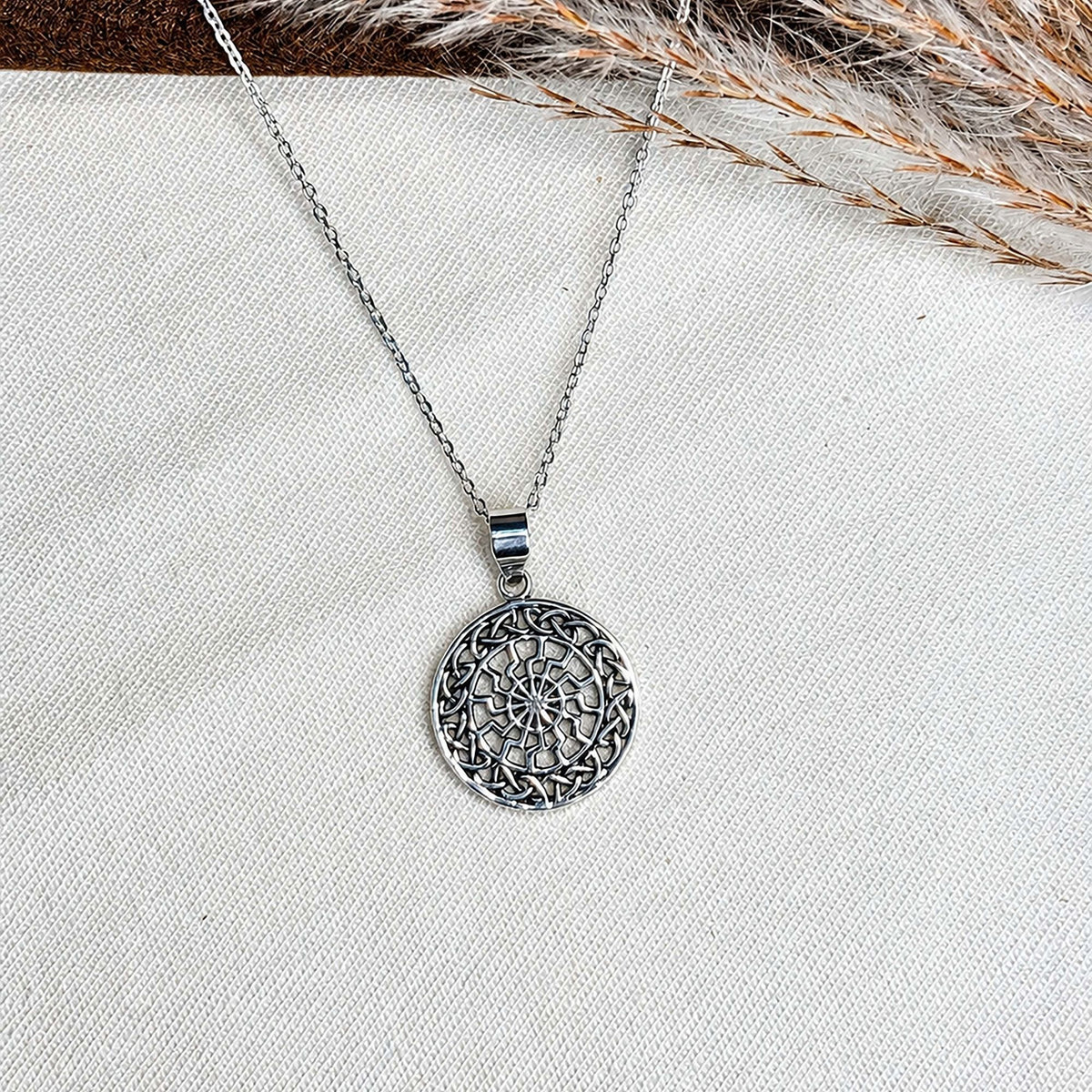 925 Silver Handmade Round Celtic Knot Geometric Design Pendant