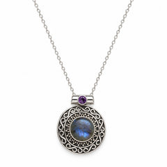 Chandravali – Labradorite Circular Pendant