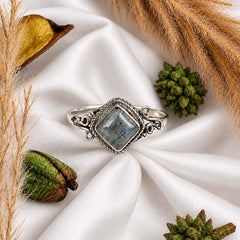 925 Silver Ring Labradorite Square Shape Cabochon Cut Bezel Setting
