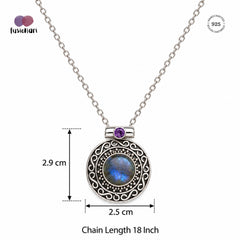 Chandravali – Labradorite Circular Pendant
