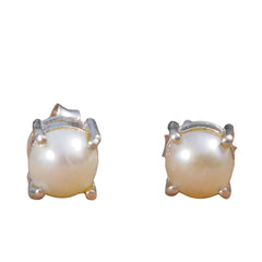 Motiya – Pearl Silver Stud Earrings