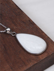 925 Sterling Silver Handmade Scolecite Gemstone Teardrop Pendant for Women and Girls