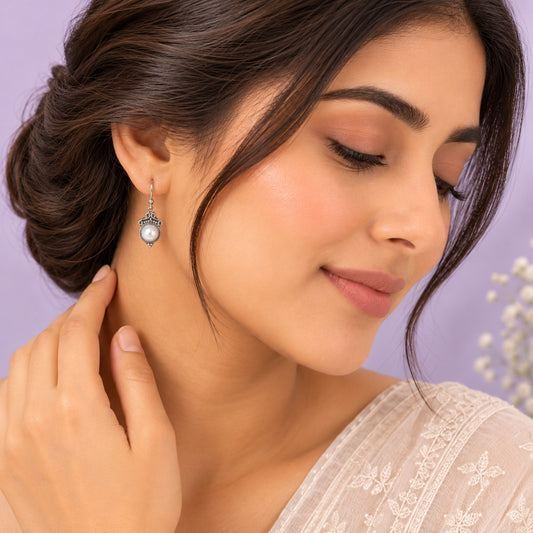 925 silver round cultured pearl handmade earrings in bezel setting in oxidised finish with ball earwire.