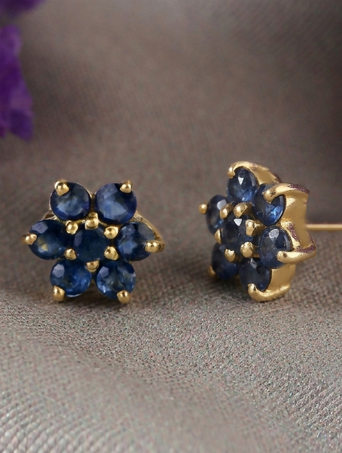  Blue Sapphire Stud Eartop