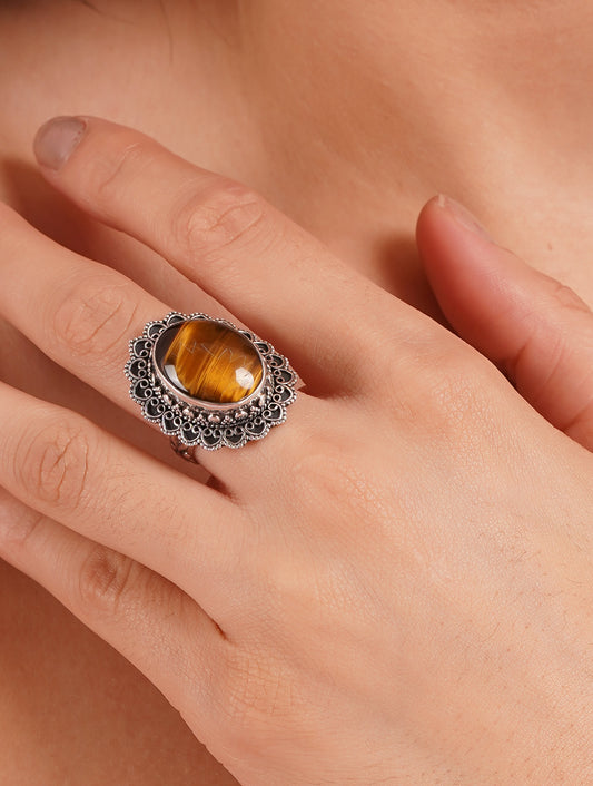 925 Sterling Silver Tiger Eye Stone Oval Shaped Design Ring