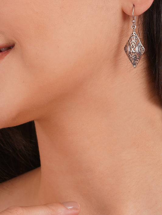 925 Sterling Silver Filigree Diamond Shape Dangle Earrings