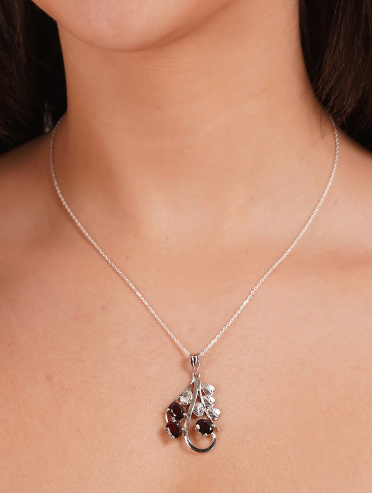 925 Sterling Silver Natural Garnet Gemstone Three Stone Leaf and Vine Design