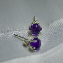 Bindi –  Amethyst Silver Stud Earrings