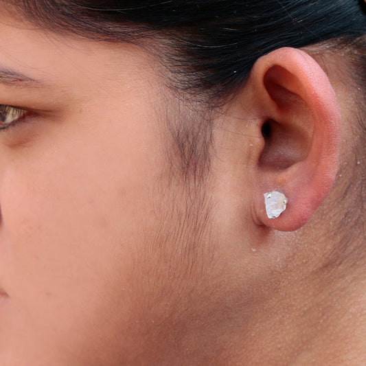 925 Silver Natural Moonstone Raw Crystal Earrings – Uncut Gemstone Studs in Sterling Silver for Women, Healing Stone Jewelry