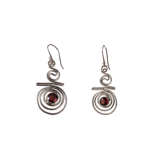 925 Sterling Silver Earrings with Round Garnet Stones – Elegant and Vibrant Design for Timeless Style