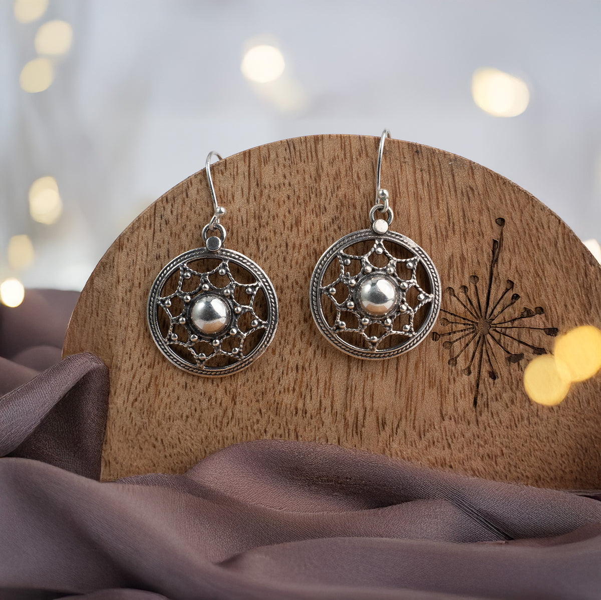 925 Elegant Vintage-Inspired Sterling Silver Dangle Earrings with Intricate Floral Design - Lightweight, Timeless Jewelry for Every Occasion