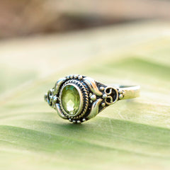925 Silver Peridot Ring elegant design, timeless sophistication, perfect for women and girls