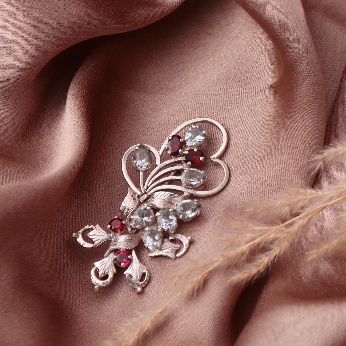 Elegant Sterling Silver Brooch with Garnet and Blue Topaz Accents – Luxury Statement Jewelry