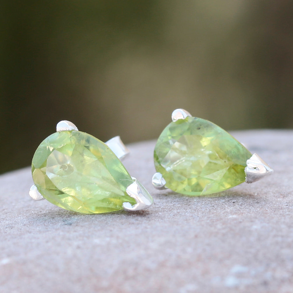 925 Sterling Silver Jewelry Handcrafted Earrings and Eartops with Peridot for women