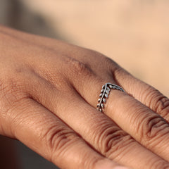 925 Silver Silver Sterling Silver Ring Handcrafted Jewelry, Everyday Luxury, Timeless Women’s Silver Ring, Perfect Gift