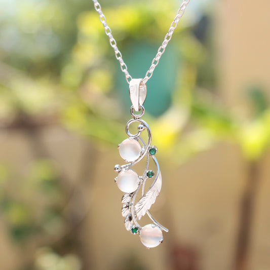 Fusionari 925 Sterling Silver Moonstone  Pendant with Chain for Women |  Necklace | Party Wear Jewellery | Designer Wedding Pendant Set | Elegant Gift for Her | Fashion Necklace Women