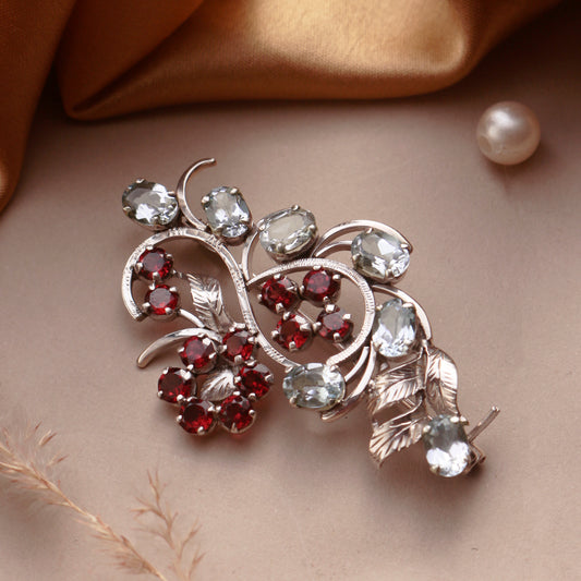 Fusionari 925 Sterling Silver Garnet Brooch for Women | Handcrafted Purple Gemstone Jewelry | Elegant Designer Accessory (Copy)