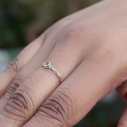 925 Sterling Silver Peridot Ring for Women | Green Birthstone Jewelry | August Birthday Gift & Office Wear