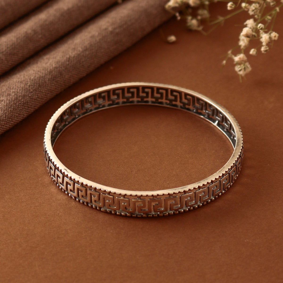 925 Sterling Silver Bangle for Women | Elegant Minimalist Jewelry | Classic Silver Bracelet