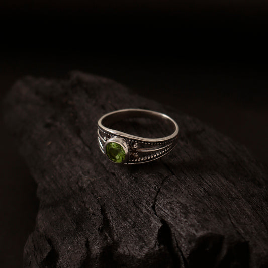 925 Silver Peridot Ring for Women | Natural Healing Gemstone | Elegant Party & Daily Wear