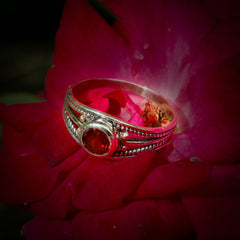 Fusionari 925 Sterling Silver Garnet Ring for Women | Handmade Minimalist Jewelry | Unique Healing Crystal Design | Size 5.3x1.9 cm | One Piece