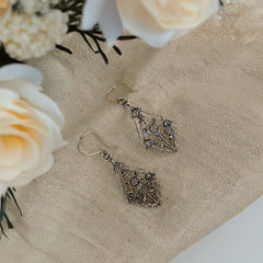 925 Elegant Vintage-Inspired Sterling Silver Dangle Earrings with Intricate Floral Design - Lightweight, Timeless Jewelry for Every Occasion