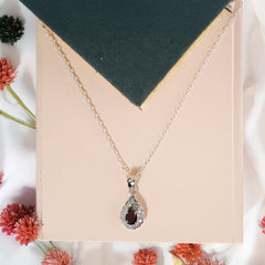 925 Elegant Sterling Silver Teardrop Pendant Necklace with Garnet Stone and Zircon Accents - Perfect for Gifts or Occasions