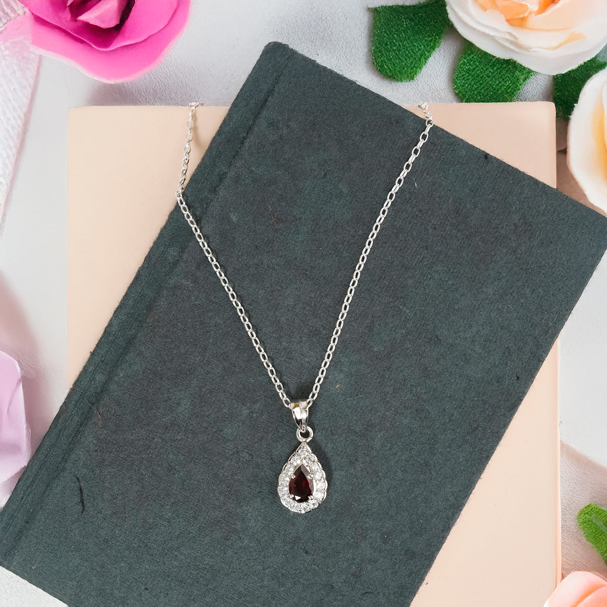 925 Elegant Sterling Silver Teardrop Pendant Necklace with Garnet Stone and Zircon Accents - Perfect for Gifts or Occasions