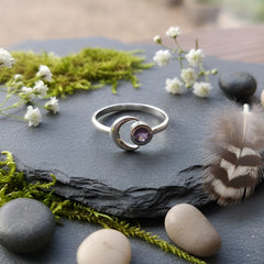 Fusionari 925 Sterling Silver Amethyst Ring for Women | Handmade Minimalist Jewelry | Unique Healing Crystal Design | Size 1.9x1 cm | One Piece