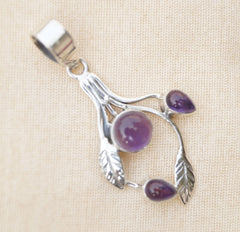 Vana – Amethyst Nature Pendant