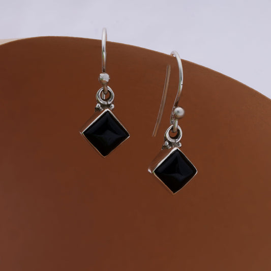 Fusionari 925 Sterling Silver Black onyx Earring for Women | Modern Elegant Jewelry | Handcrafted Gift