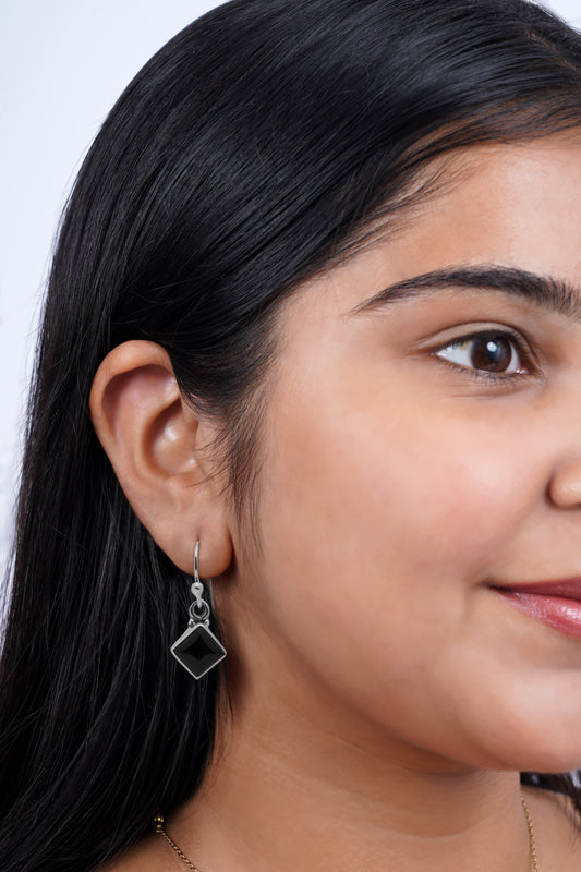 Fusionari 925 Sterling Silver Black onyx Earring for Women | Modern Elegant Jewelry | Handcrafted Gift